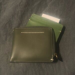 Fossil Olive Green Leather Zip Card Case Wallet